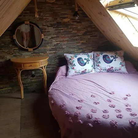 Babie Lato . Holiday home Brudnow