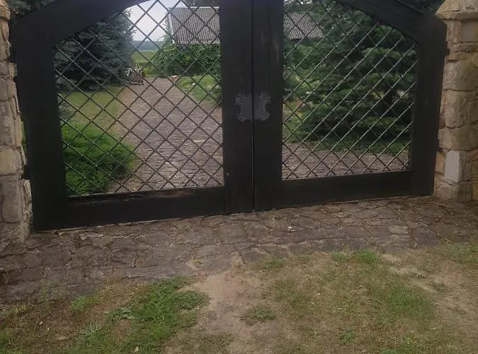 Babie Lato . Dom wakacyjny Brudnow