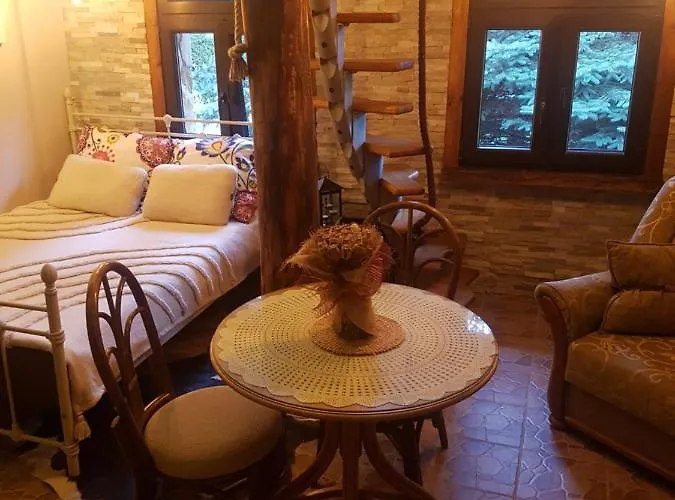 Dom wakacyjny Babie Lato . *